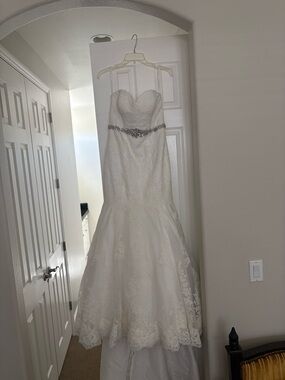David's Bridal Ivory Strapless Lace Mermaid Wedding Dress with Beaded Belt